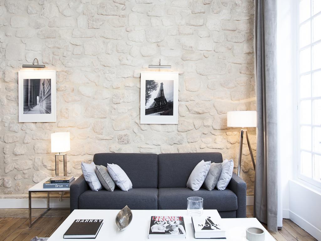 Livinparis - Luxury 2 Bedrooms Le Marais I Room photo