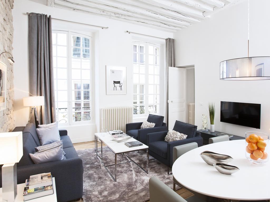 Livinparis - Luxury 2 Bedrooms Le Marais I Room photo